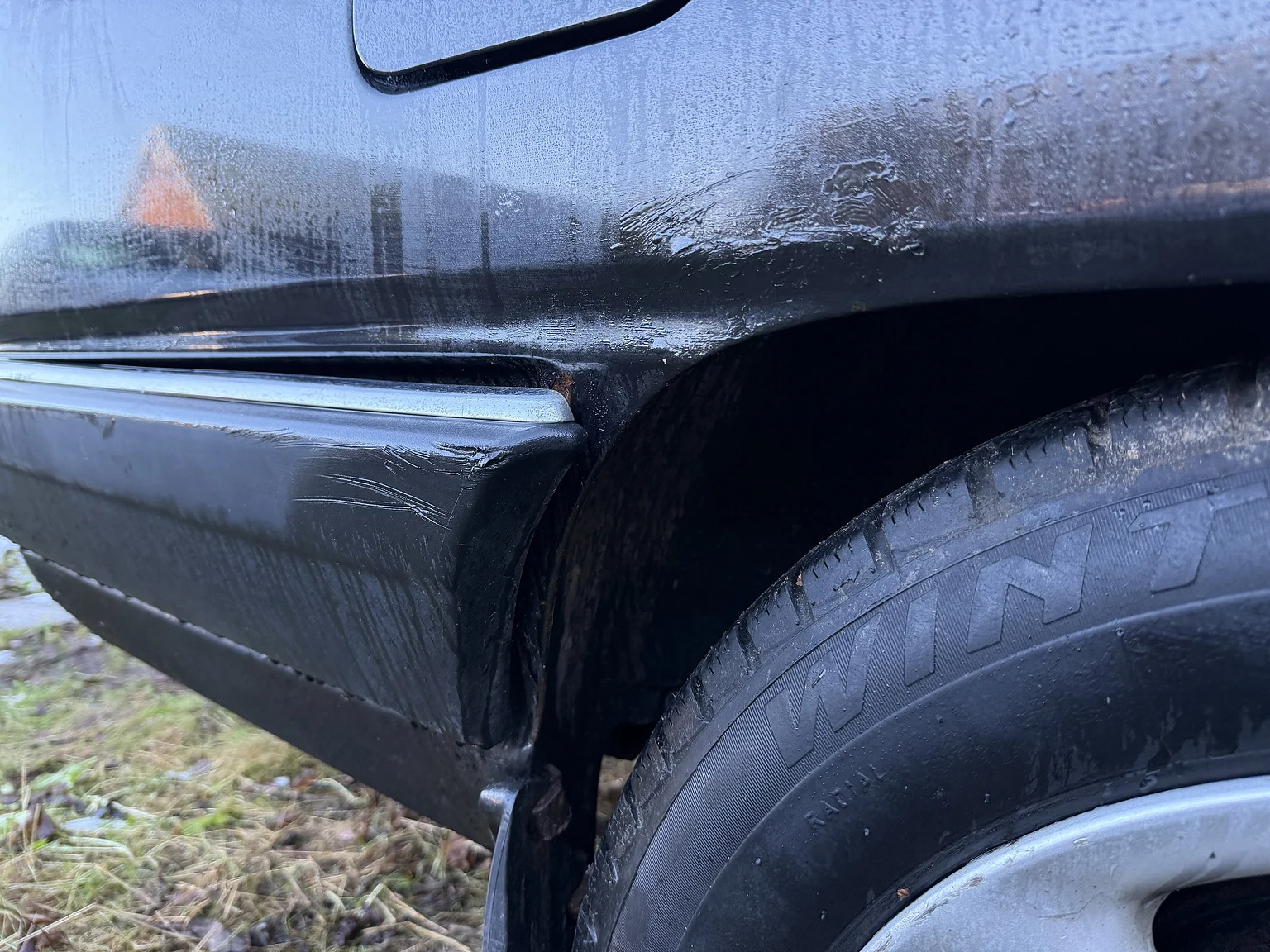 Exteriörbild på 1990 Audi 100 Avant (33)