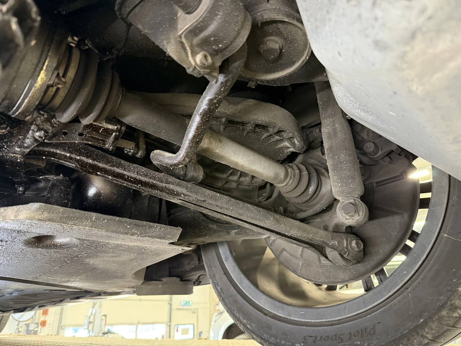 Image of 2004 BMW M3 Coupé (18) mechanics