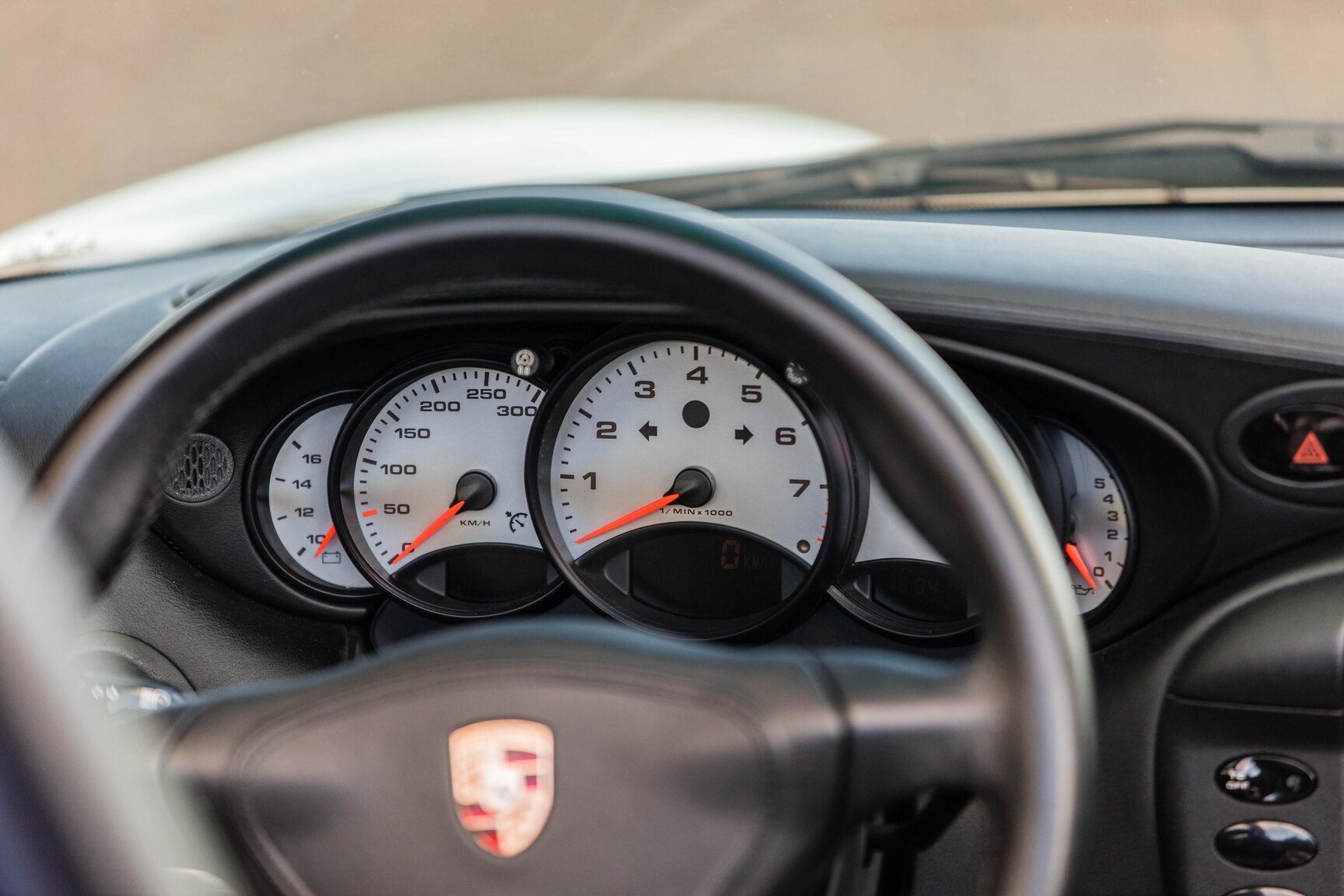 Interiörbild 1999 Porsche 911 Carrera Cabriolet