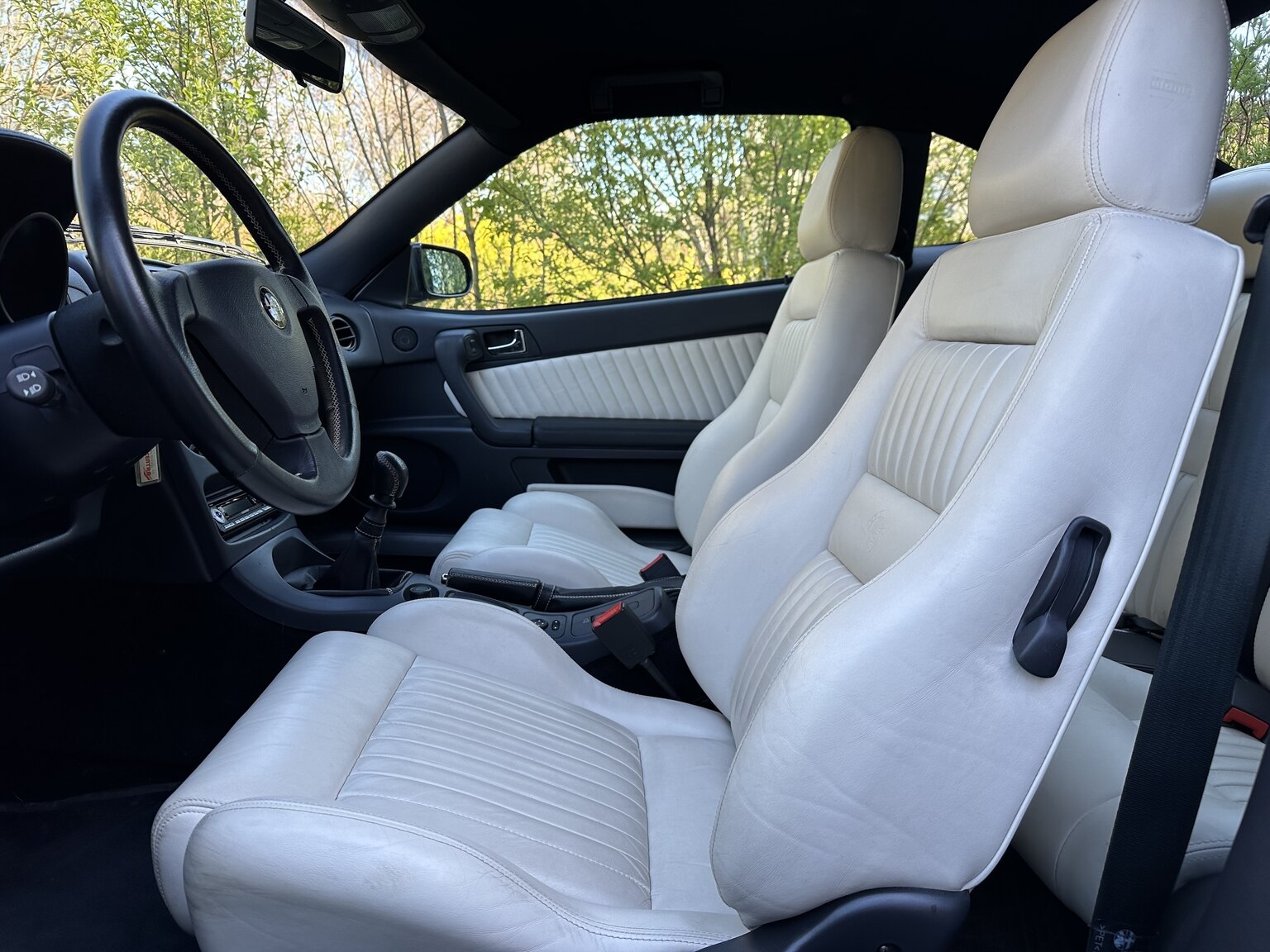 Innenraumfoto von 1997 Alfa Romeo GTV 3.0