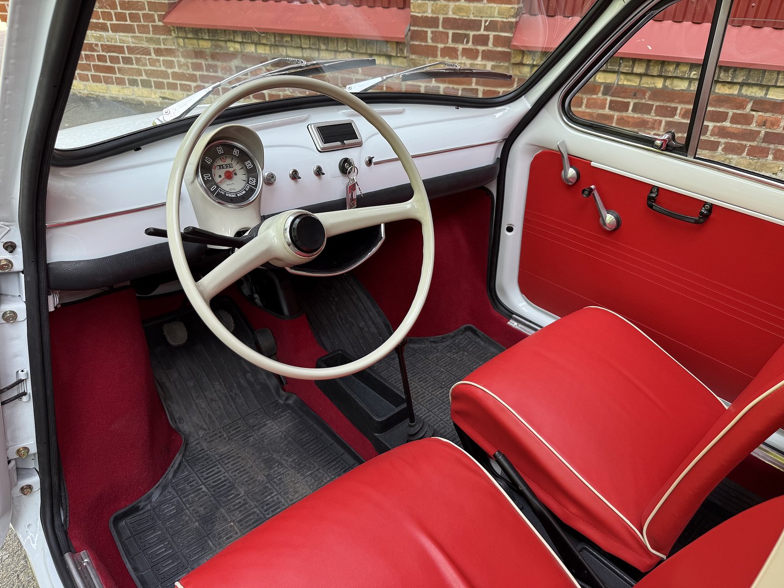 Interior image of 1965 Fiat 500F