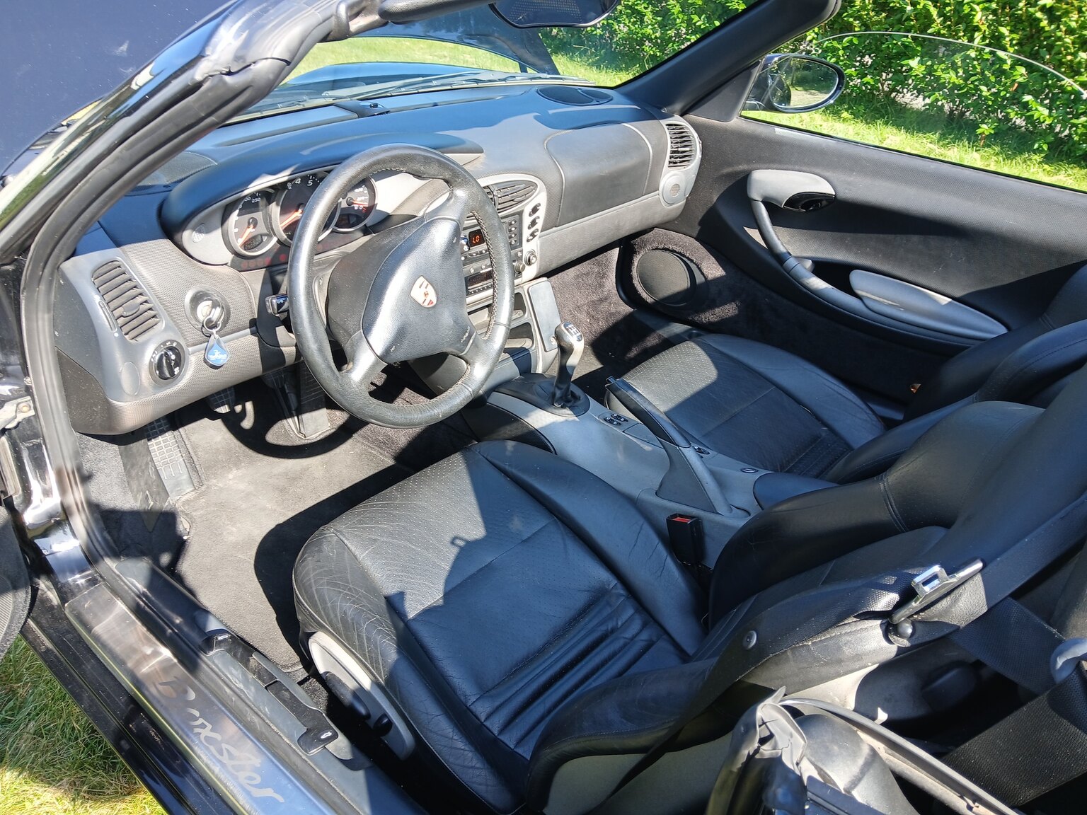 Innenraumfoto von 1999 Porsche Boxster
