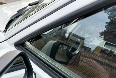 #<Image:0x00007f3ffd175f18>