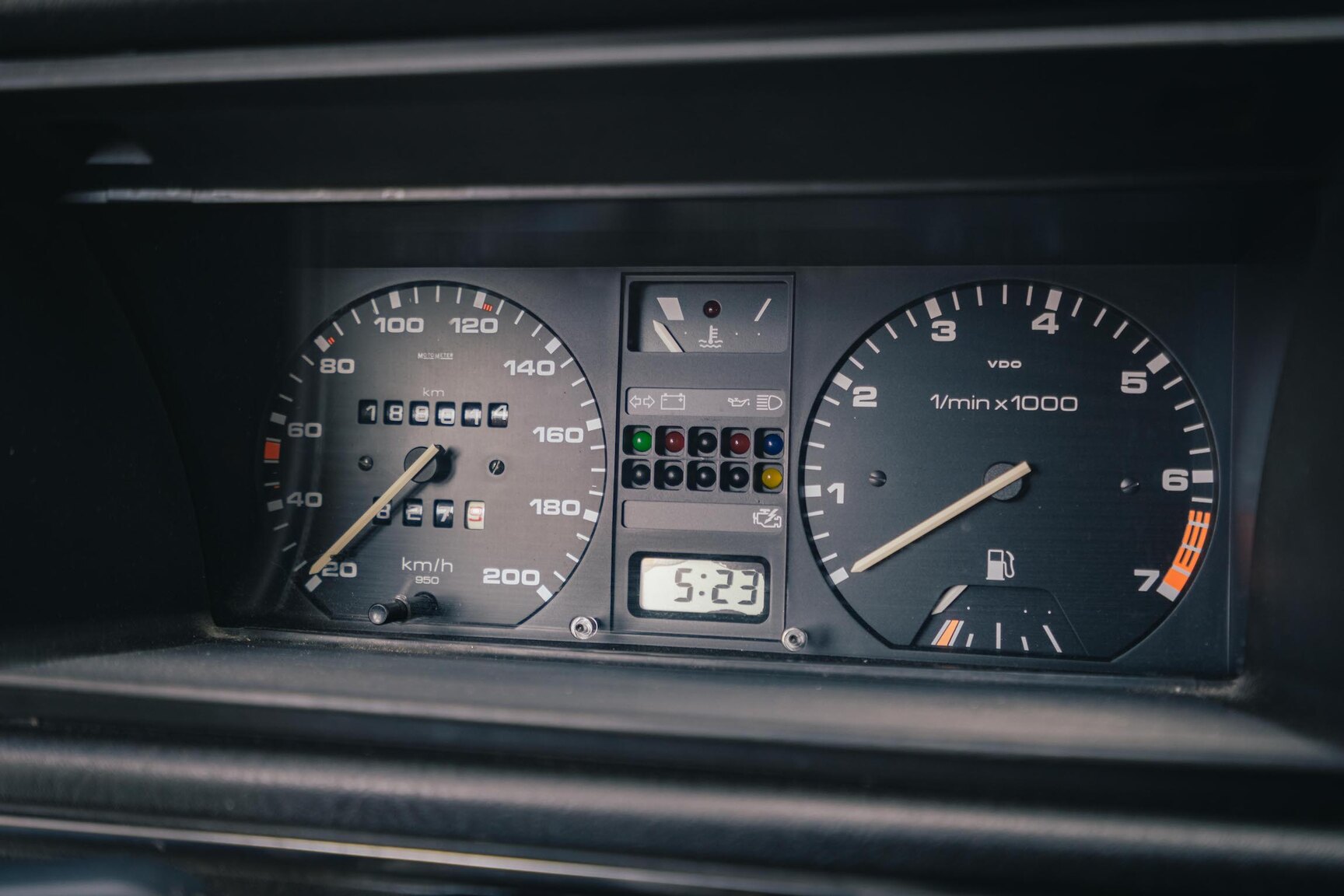 Innenraumfoto von 1988 Volkswagen Golf CL (13)