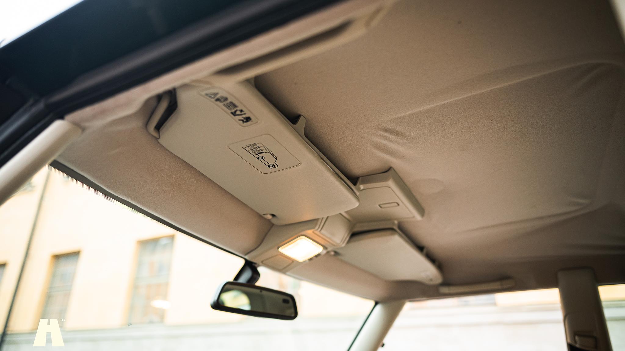 Innenraumfoto von 2003 Land Rover Discovery II, 2003