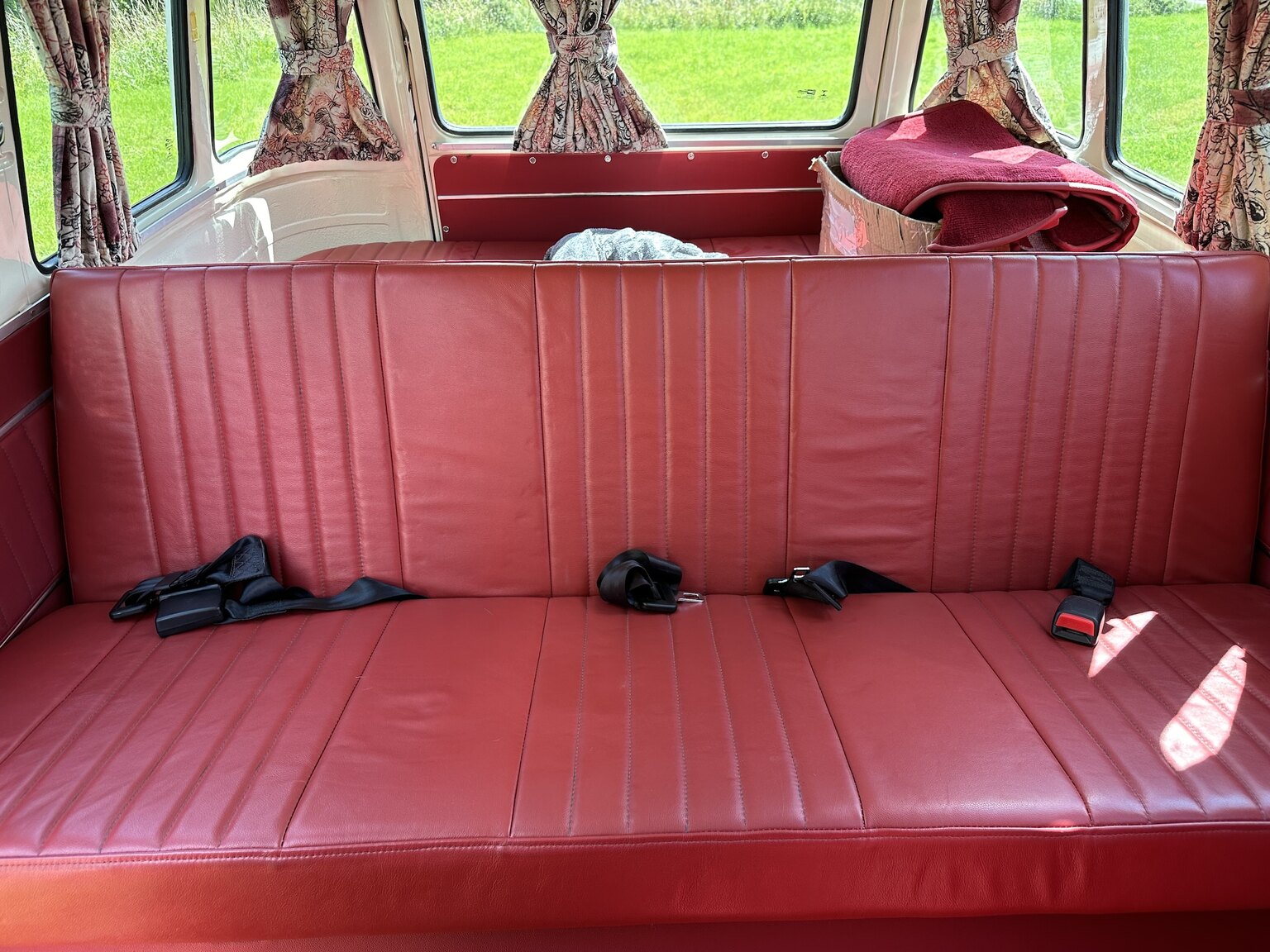 Interior image of 1969 Volkswagen T1 (32)