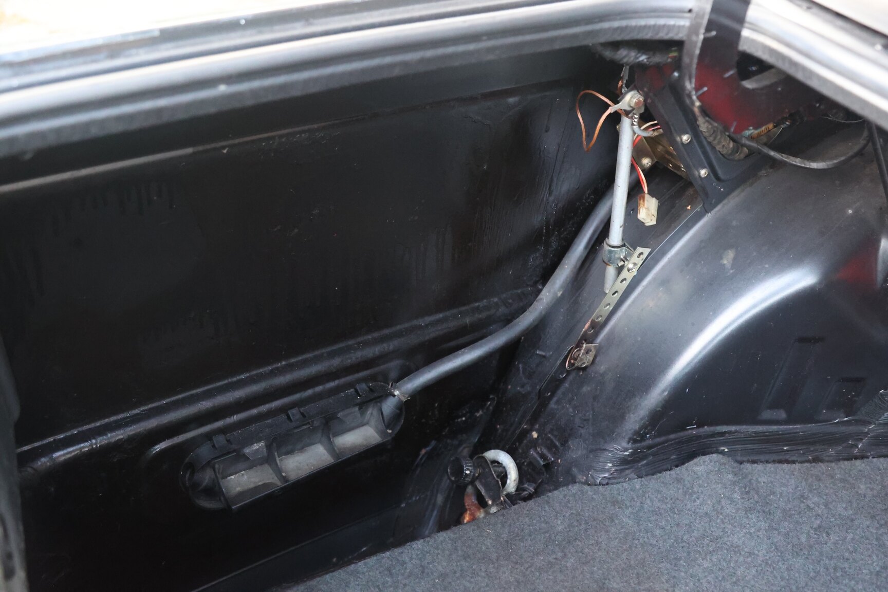 Innenraumfoto von 1989 BMW 325i