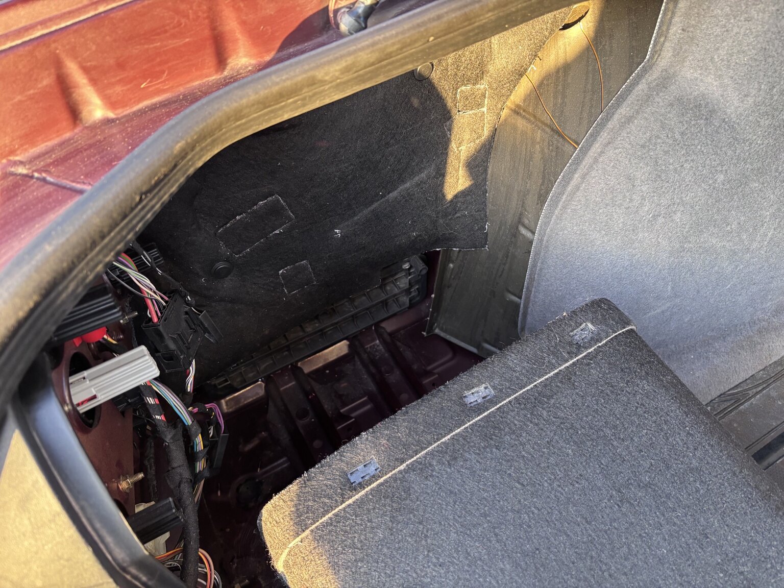 Interior image of 1996 BMW 728iA