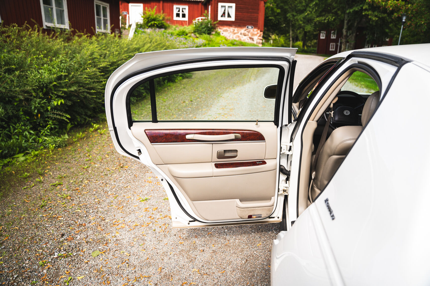 Innenraumfoto von 2003 Lincoln Town Car