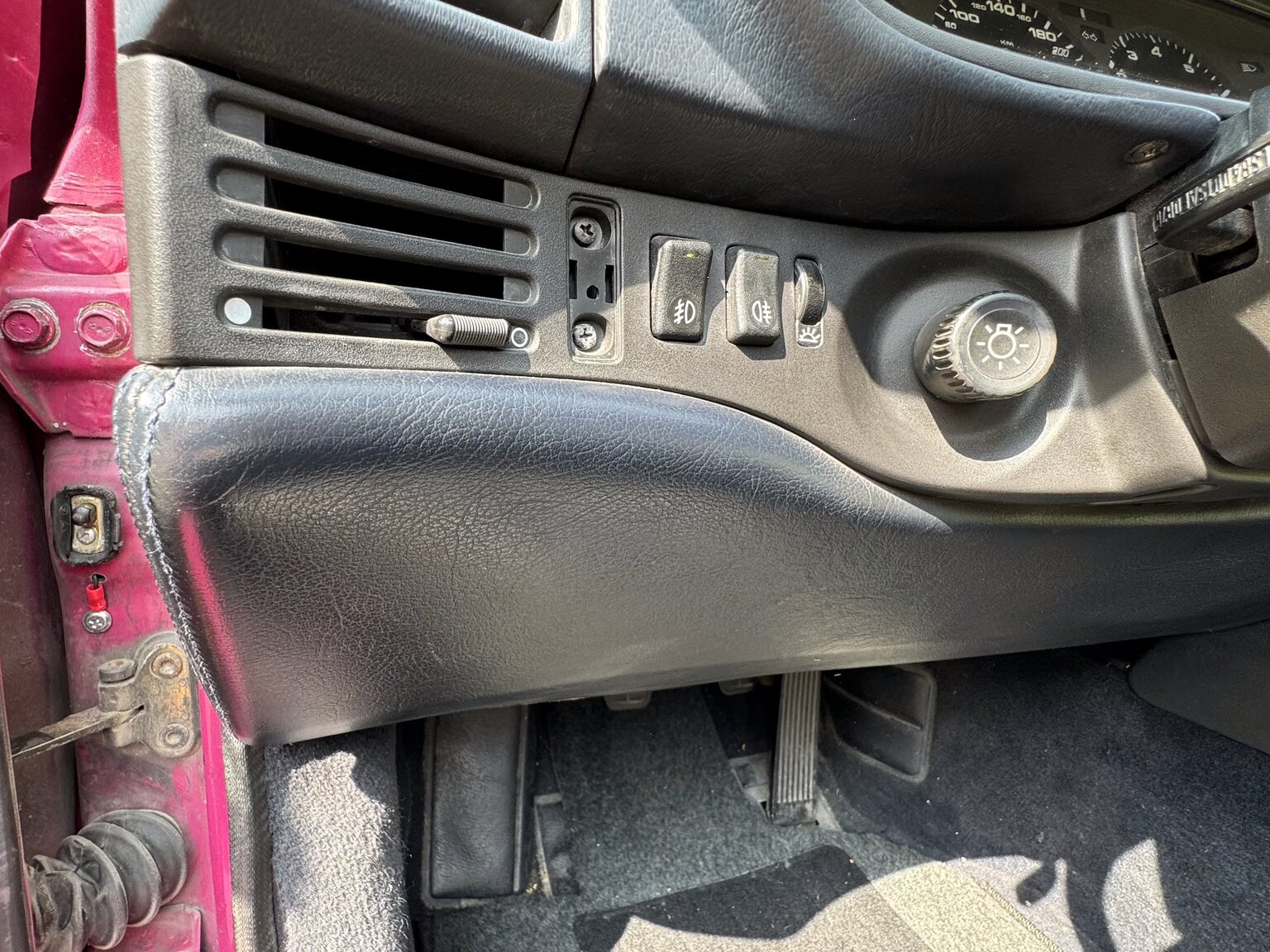 Interior image of 1990 Porsche 944 S2 Convertible