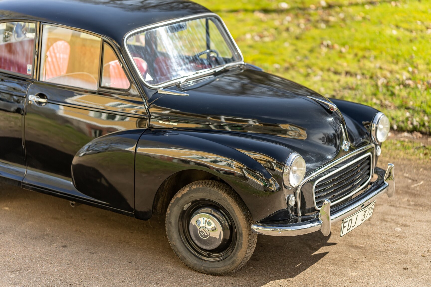 Exteriörbild på 1958 Morris Minor 1000 2-door (10)