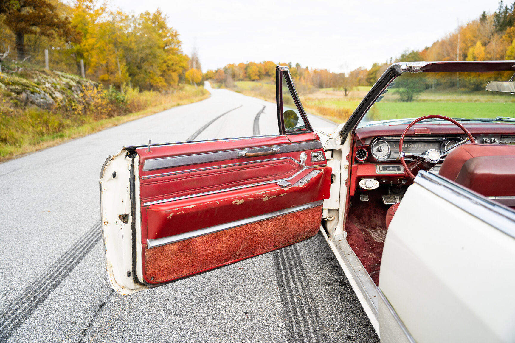 Interior image of 1965 Cadillac De Ville convertible
