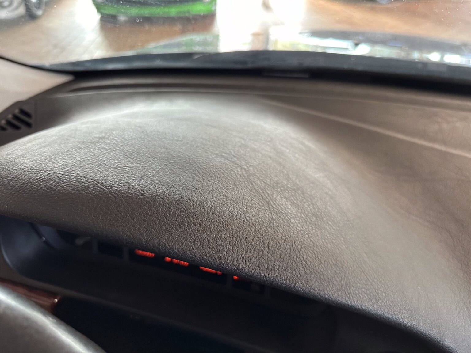 Interiörbild 2002 ALPINA B10 V8S (17)