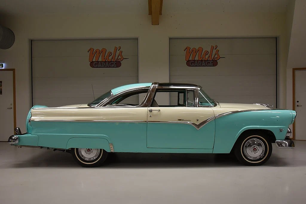 Image of 1955 Ford Fairlane (5)