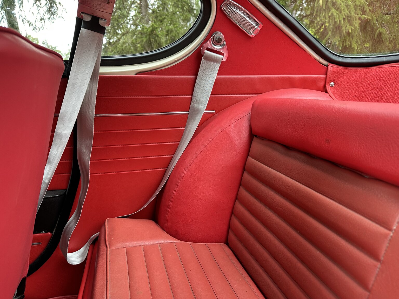 Innenraumfoto von 1964 Volvo P 1800 S