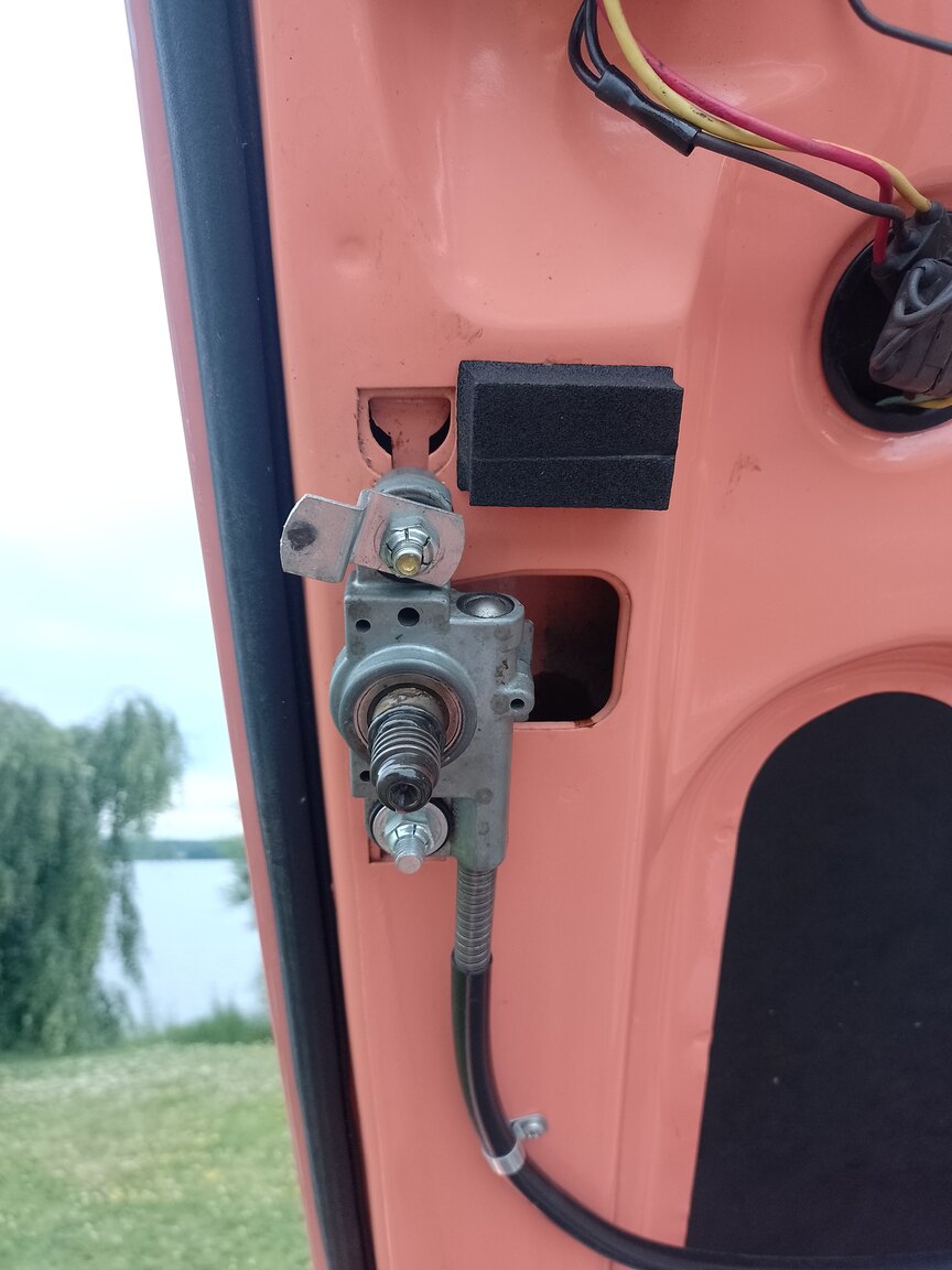 Interior image of 1957 Ford Fairlane 500 Skyliner Retract