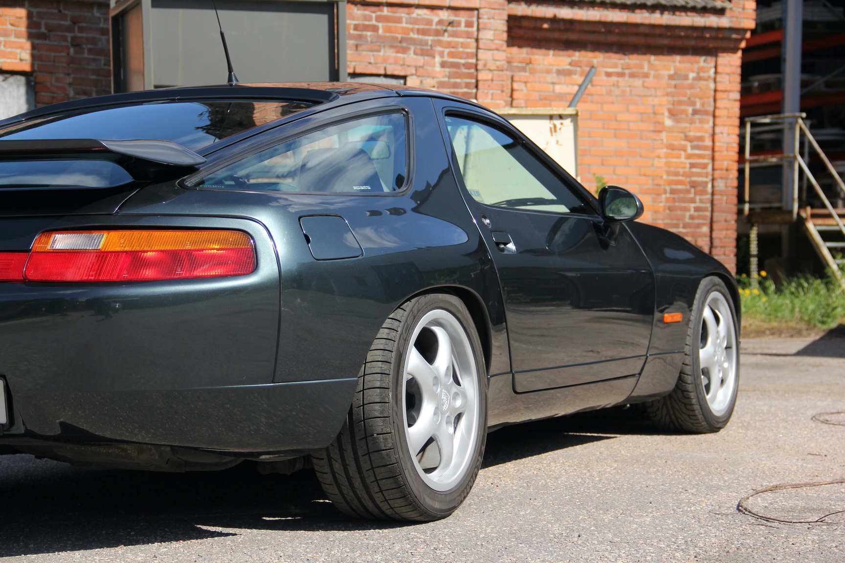 Aussenfoto 1994 Porsche 928 GTS