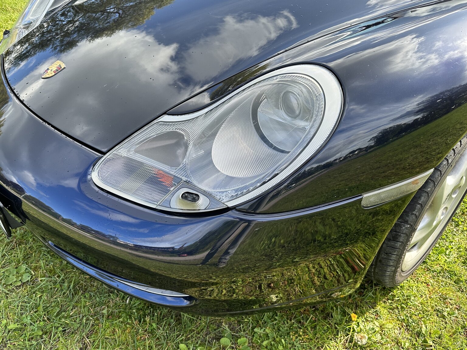 Exteriörbild på 1999 Porsche 911 Carrera
