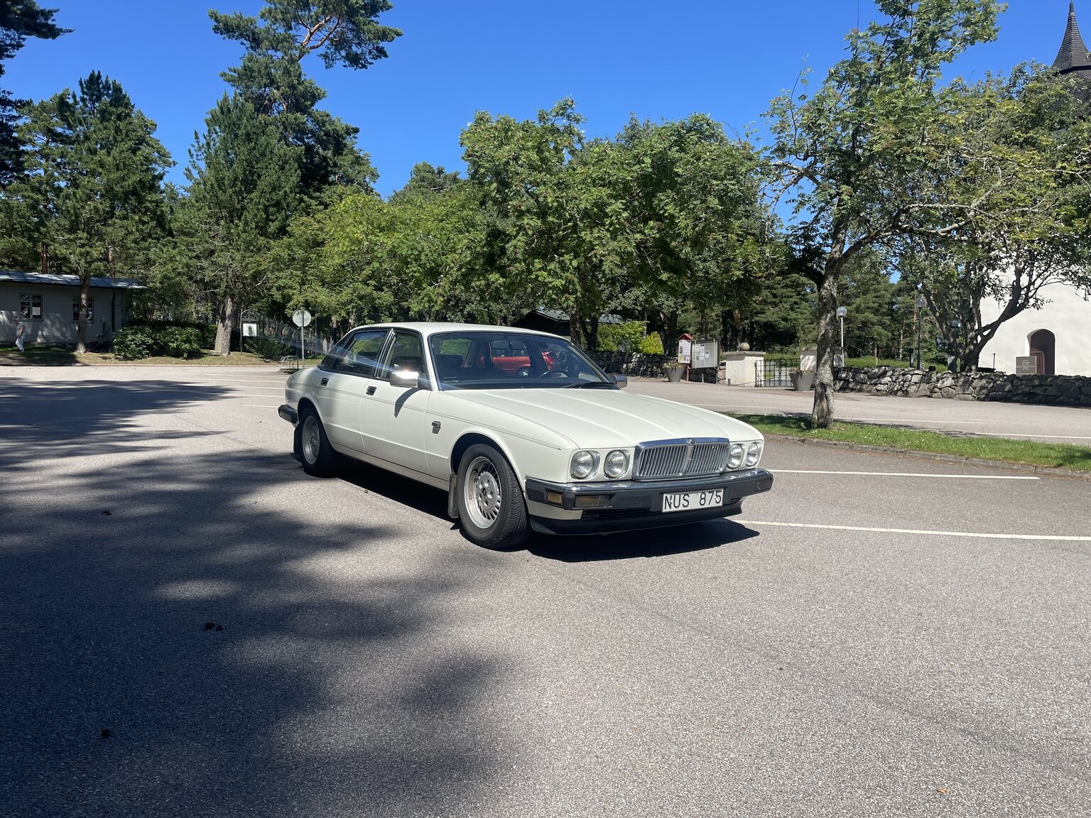 Exteriörbild på 1988 Jaguar XJ6 Sovereign