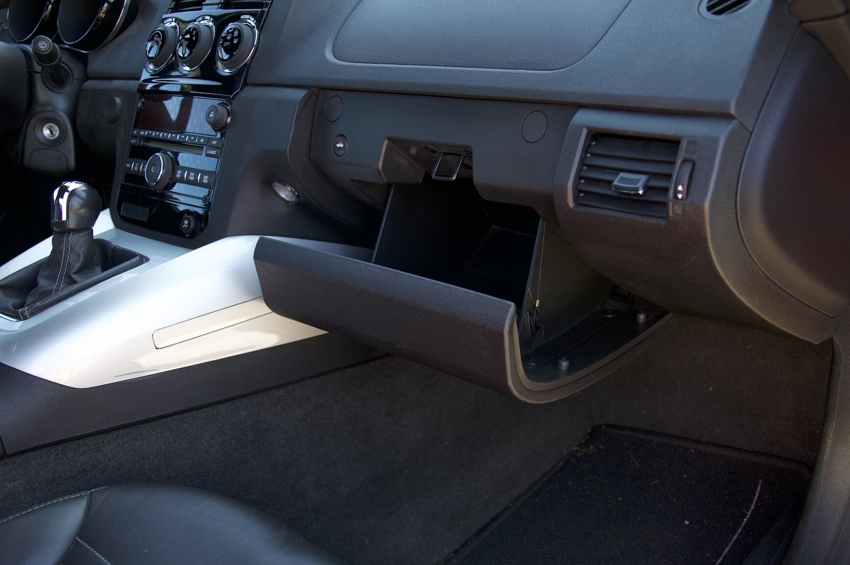 Interior image of 2007 Opel GT 2.0 Turbo