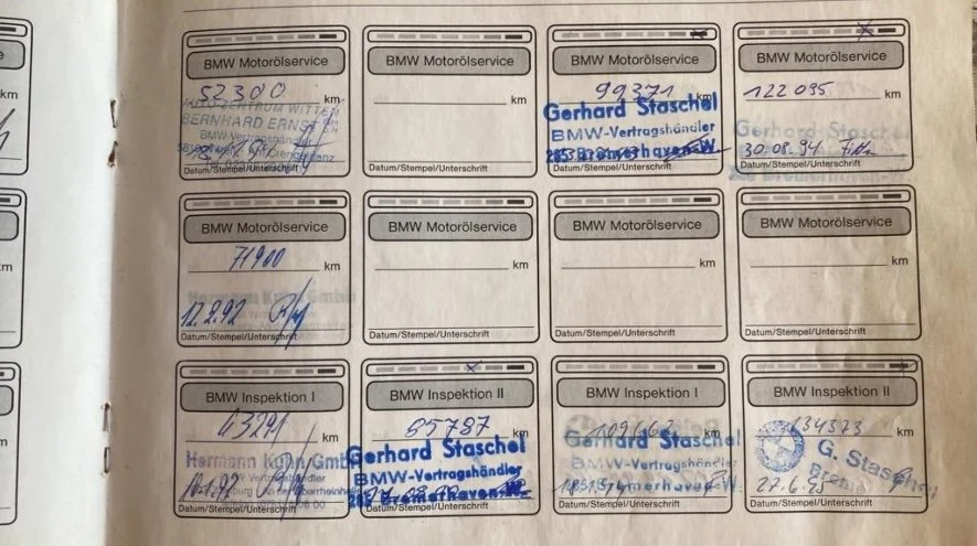 Dokumentation för 1990 BMW 750i (2)