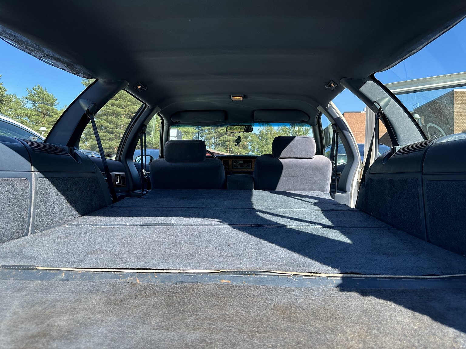Interior image of 1993 Chevrolet Caprice Classic Wagon 5.7 V8 