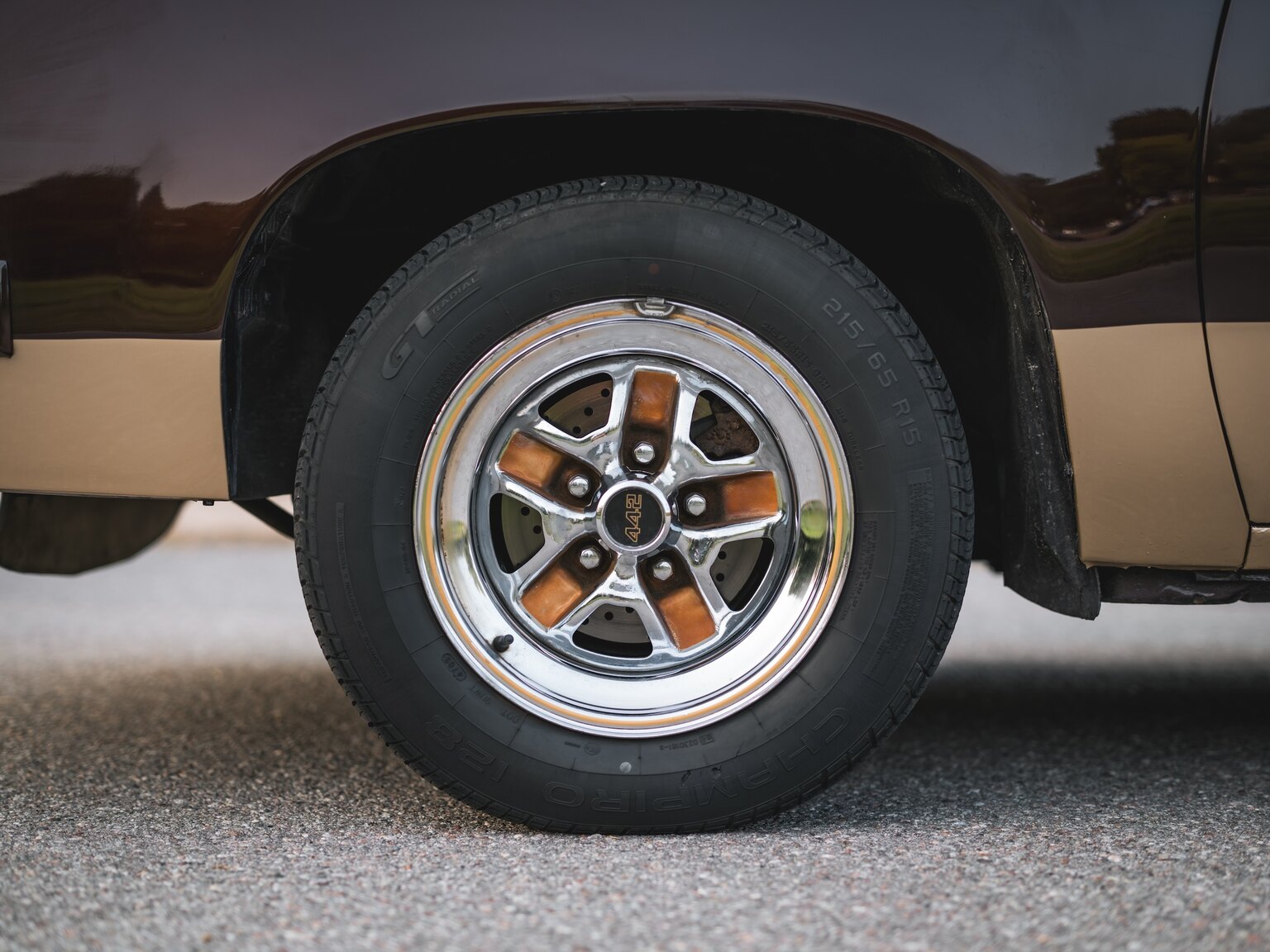 Exteriörbild på 1986 Oldsmobile Cutlass 442