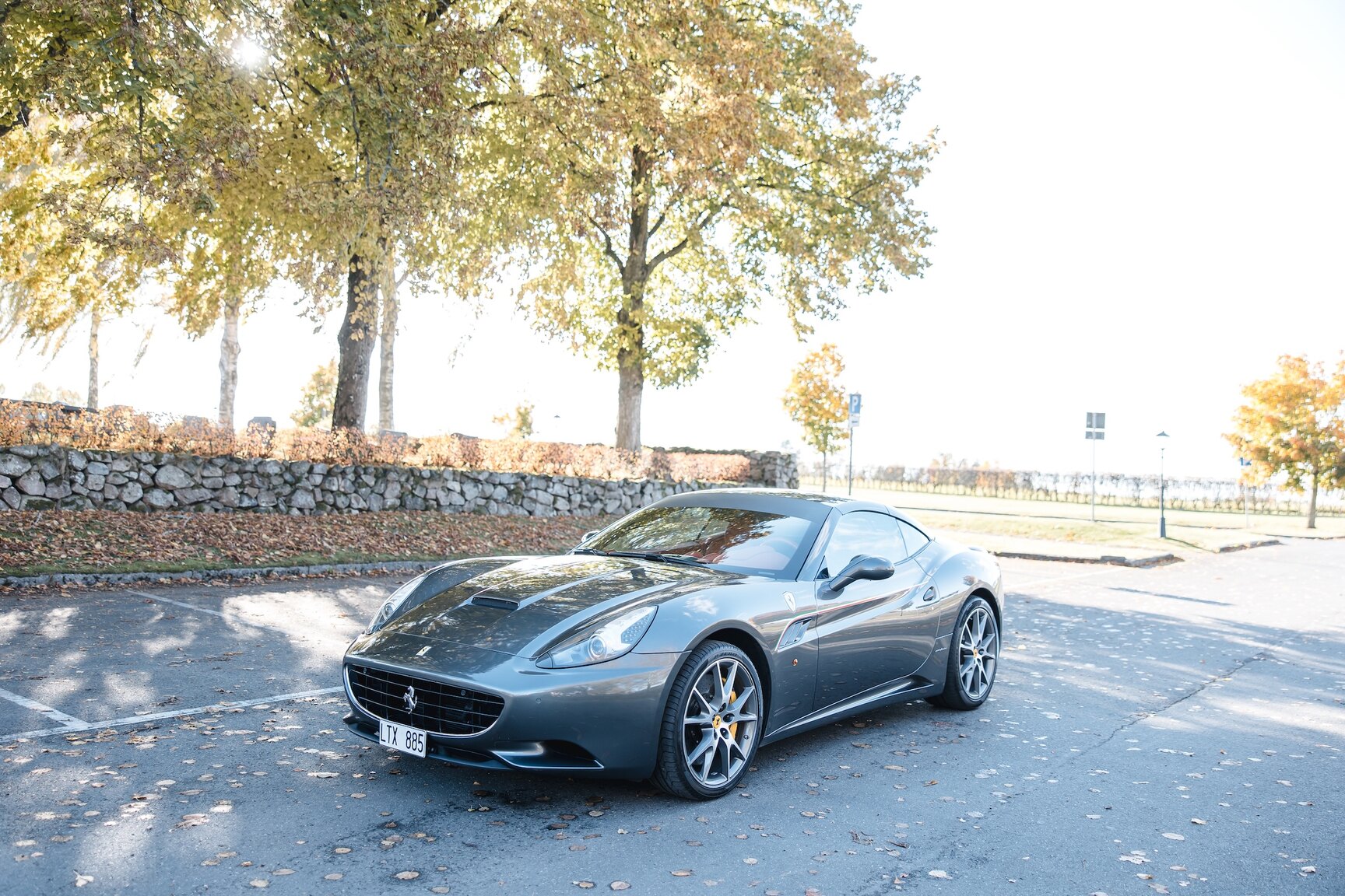 Exterior image of 2011 Ferrari California 