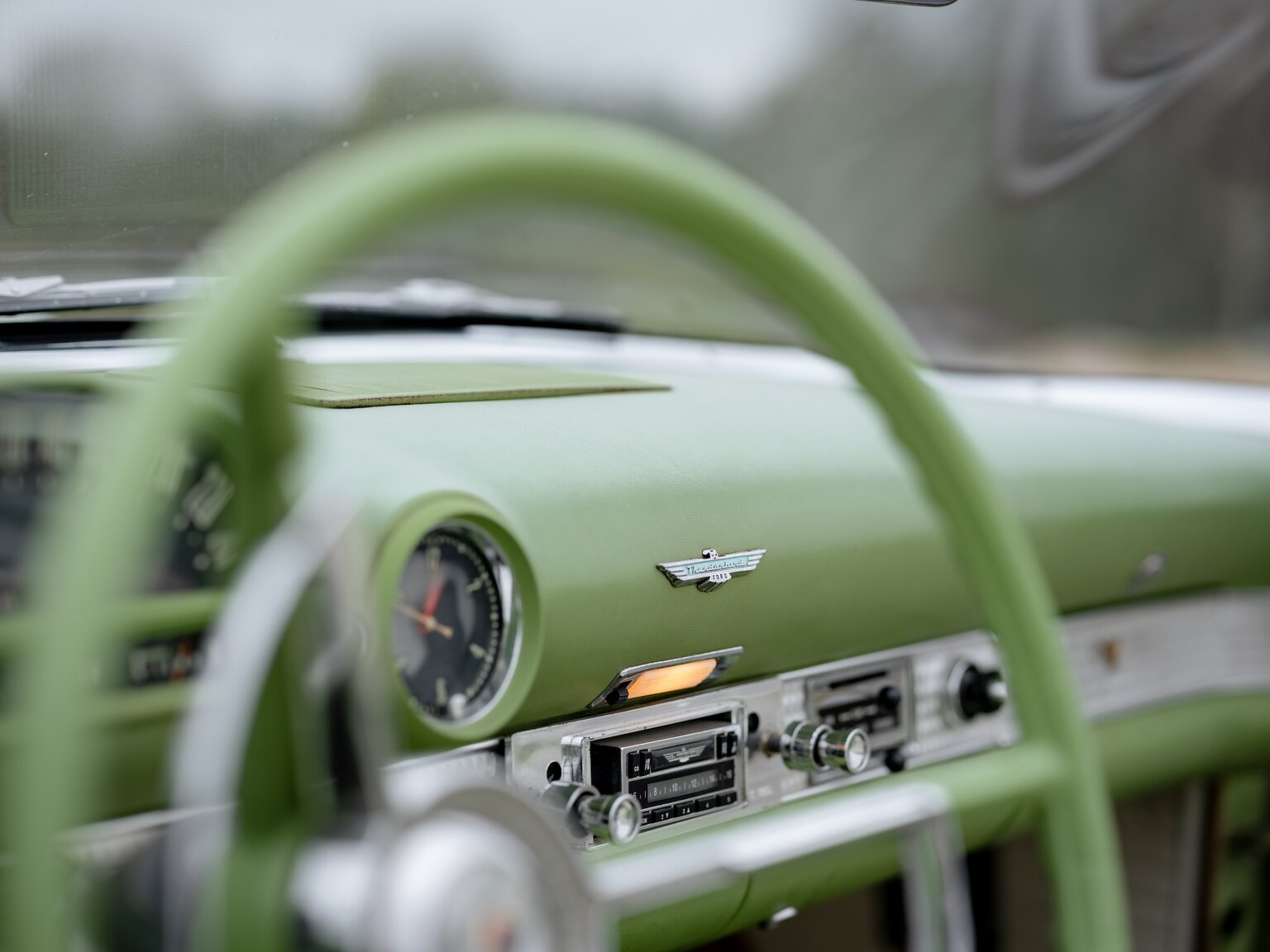Interior image of 1956 Ford Thunderbird (13)