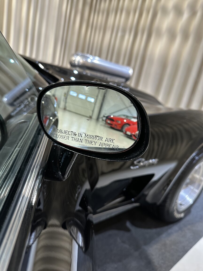 Exteriörbild på 1975 Chevrolet Corvette Stingray 