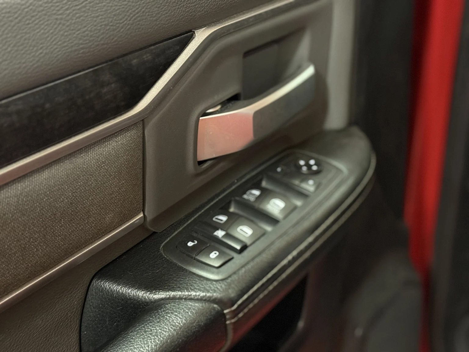 Interiörbild 2020 Dodge Ram 2500 Overland (15)