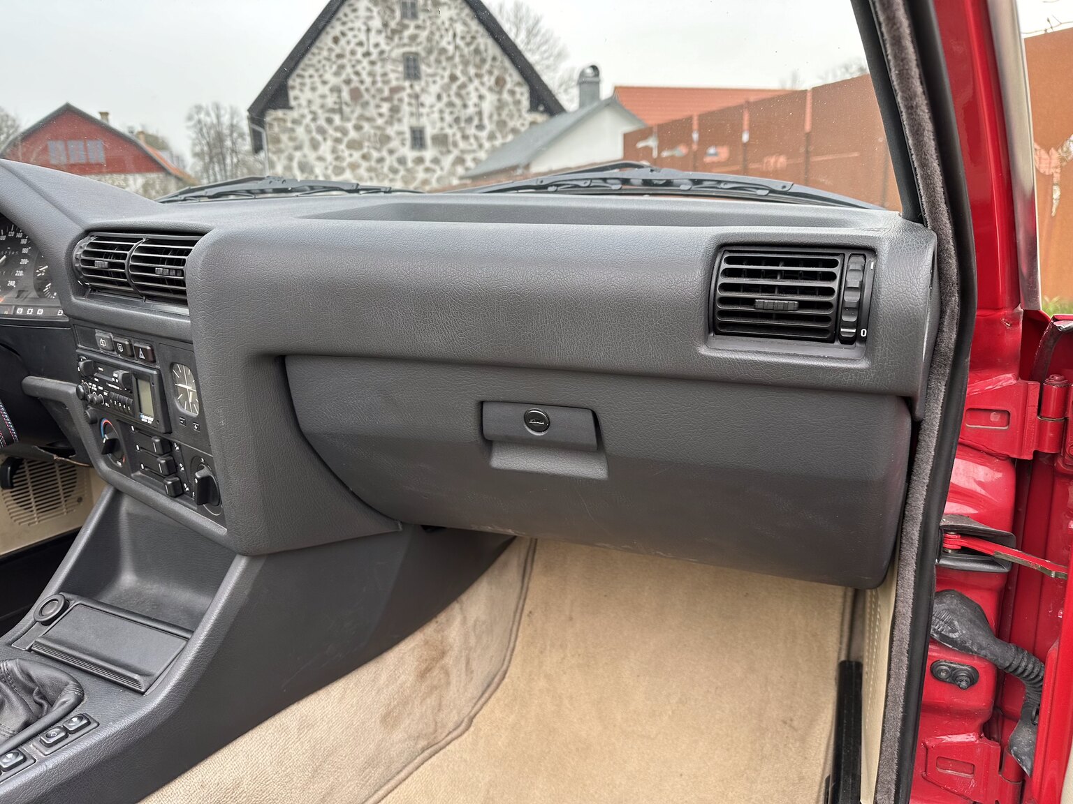 Innenraumfoto von 1987 BMW 325i Convertible (31)