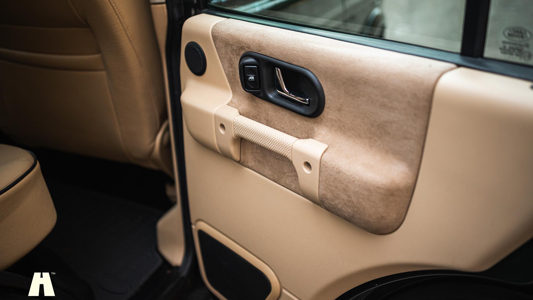 Innenraumfoto von 2003 Land Rover Discovery II, 2003
