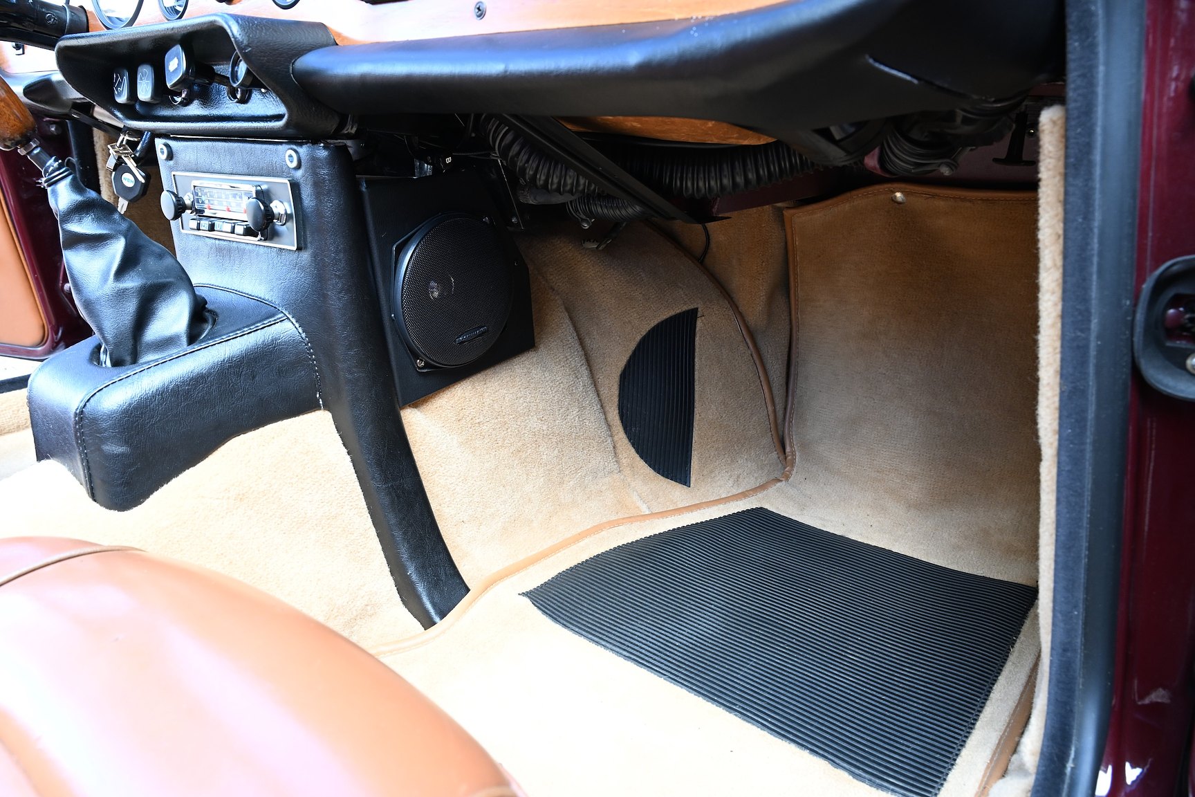 Interior image of 1971 Triumph TR6