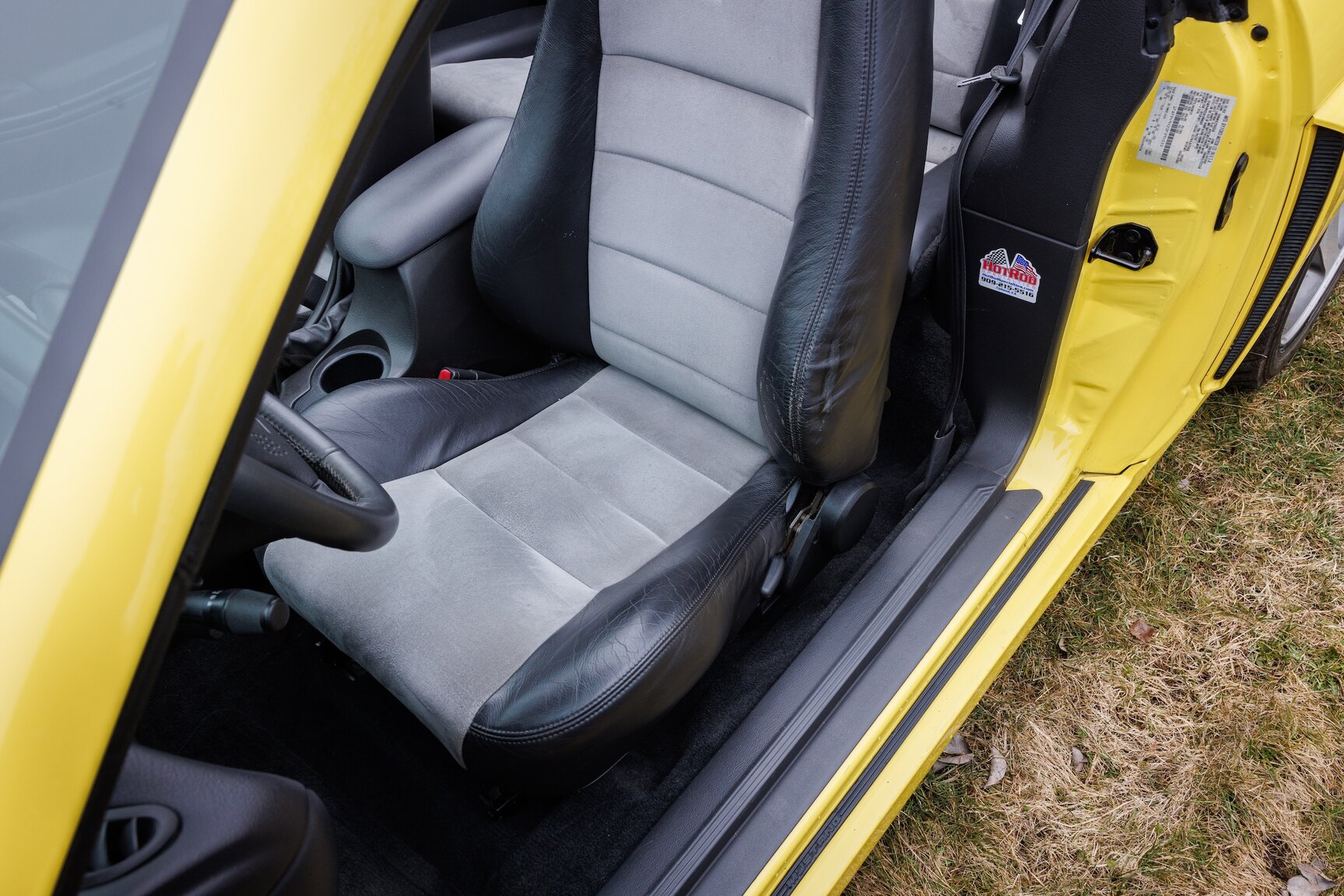 Interiörbild 2003 Ford Mustang SVT Cobra