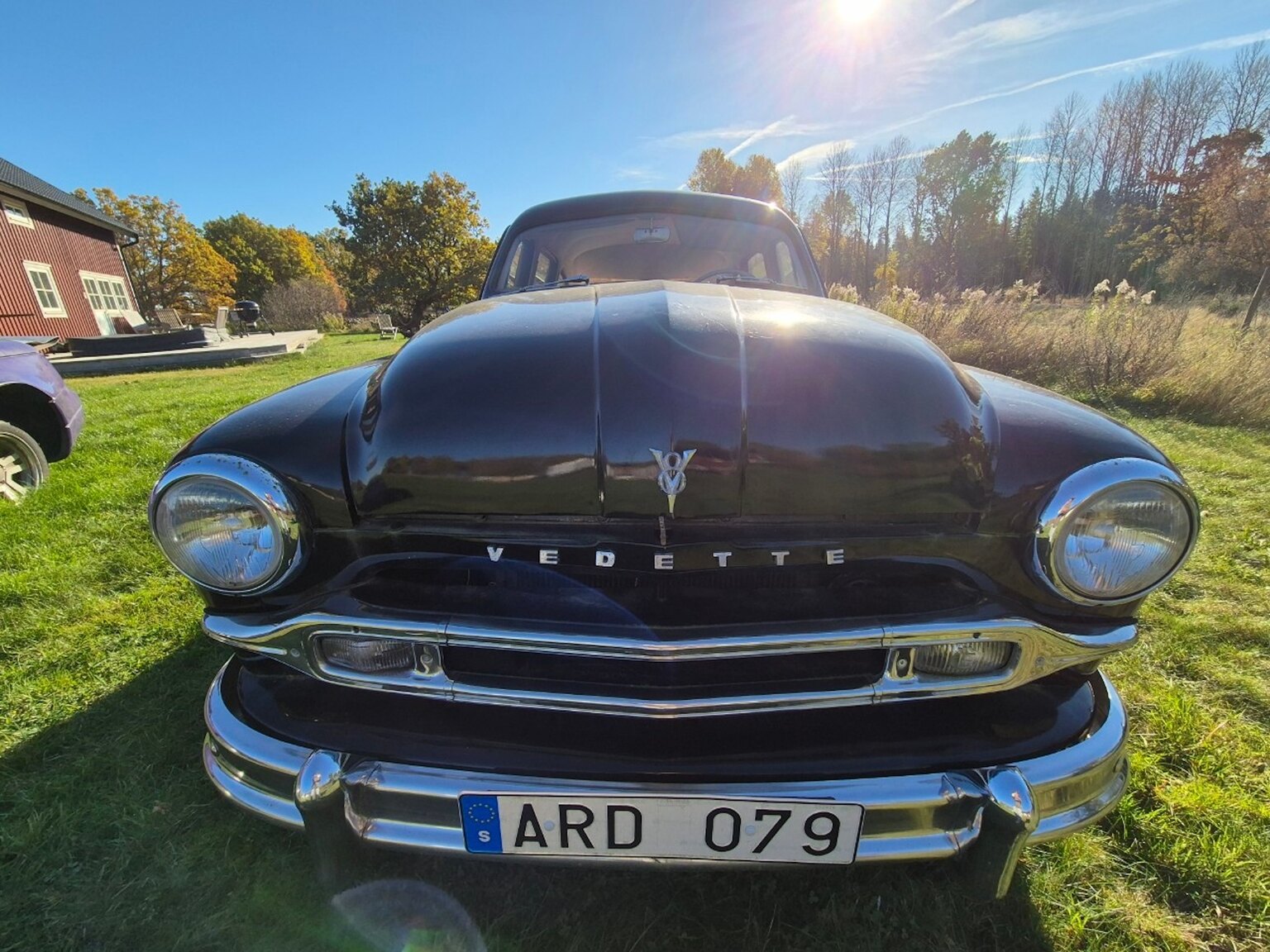 Exterior image of 1954 Ford Vedette 3.9 V8