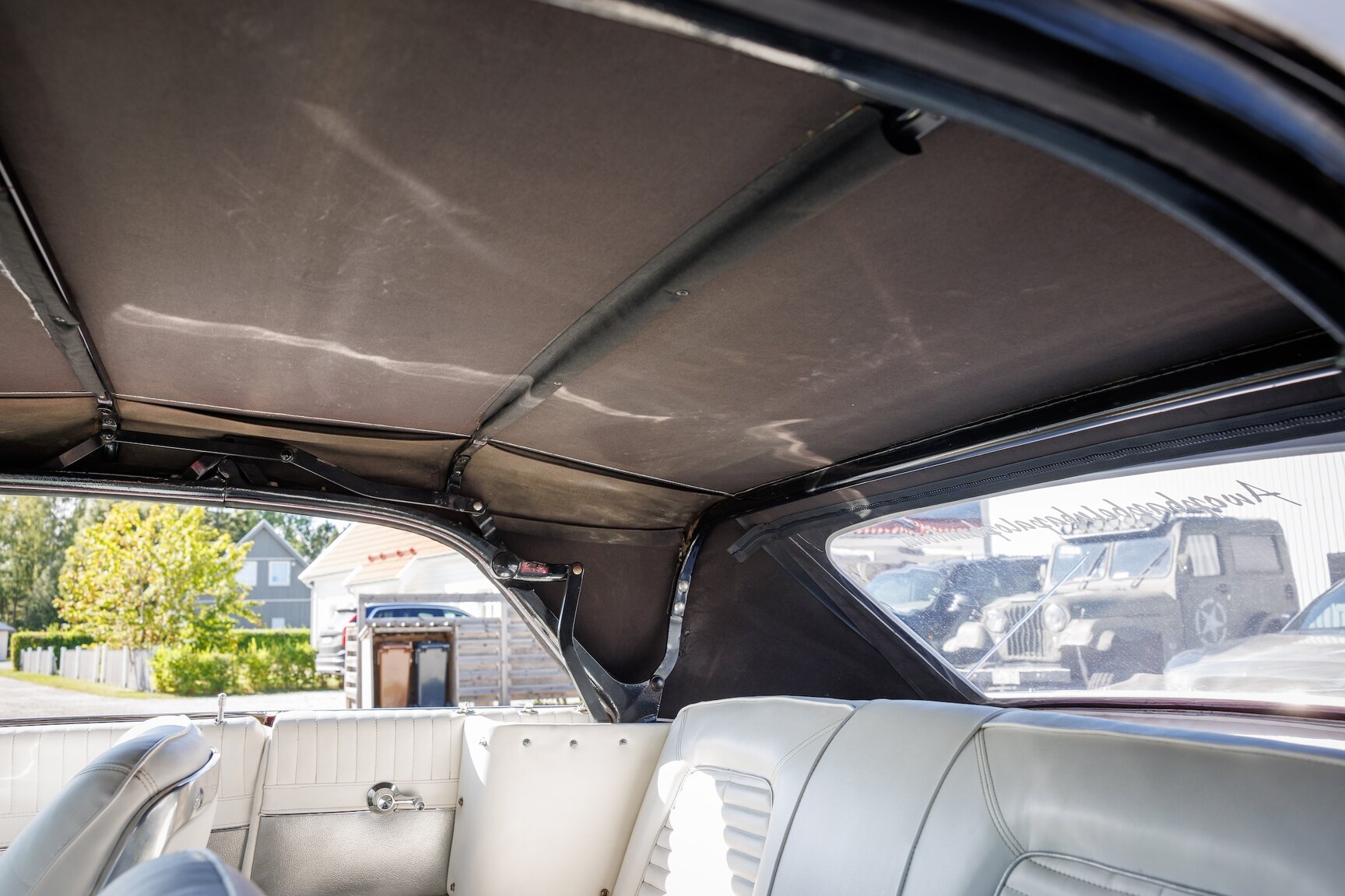 Interior image of 1964 Ford Galaxie 500