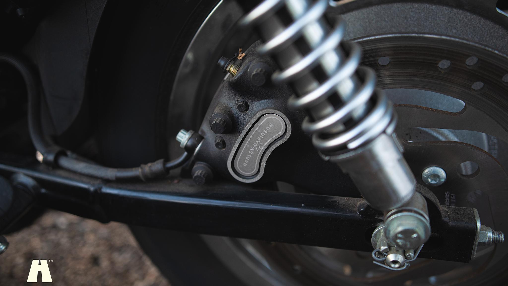 Image of 2003 Harley Davidson Sportster 1200C 100th Anniversary Edition mechanics