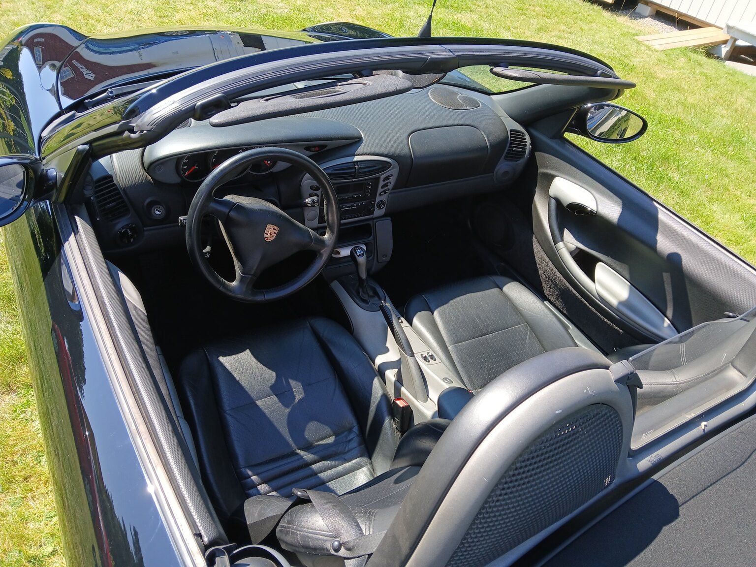 Innenraumfoto von 1999 Porsche Boxster