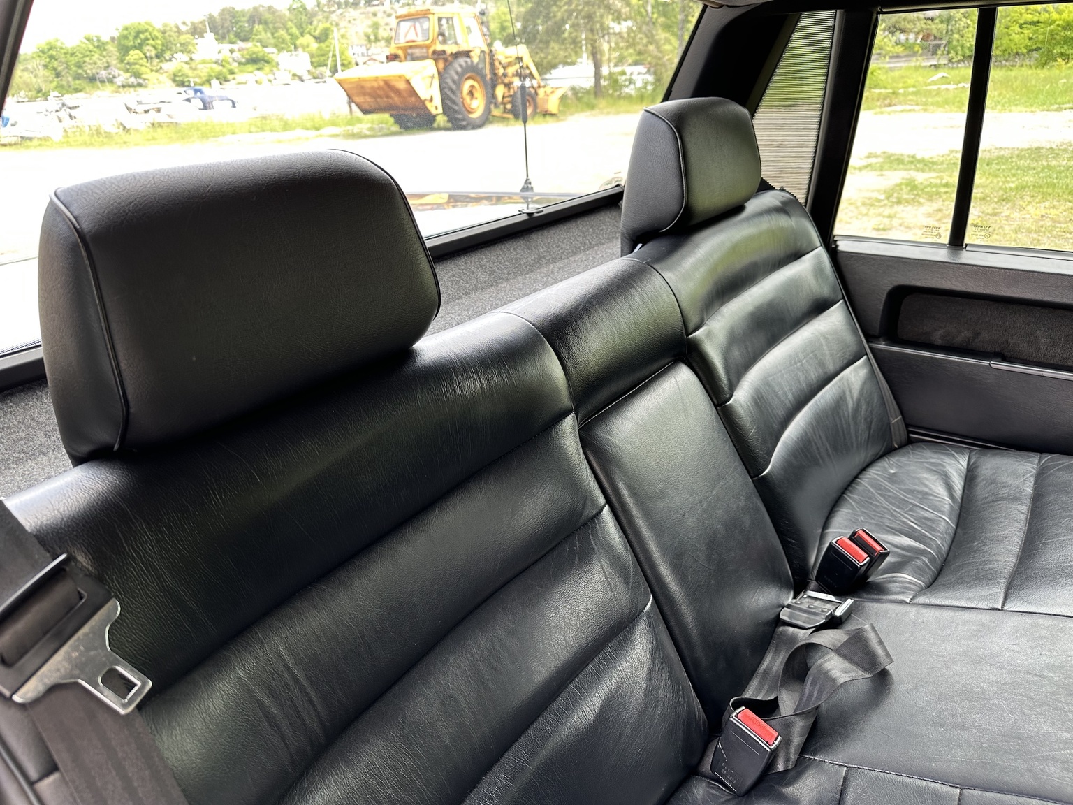 Interior image of 1990 Volvo 740 Turbo 16s