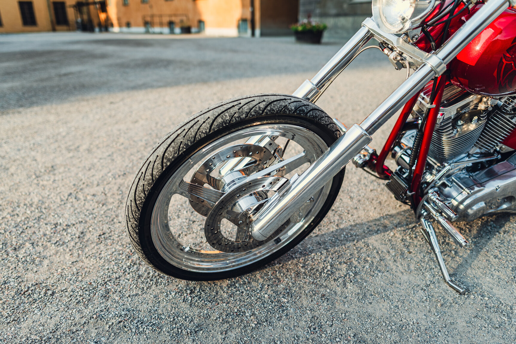 Exteriörbild på 2001 Unique Custom Cycles Red Inferno