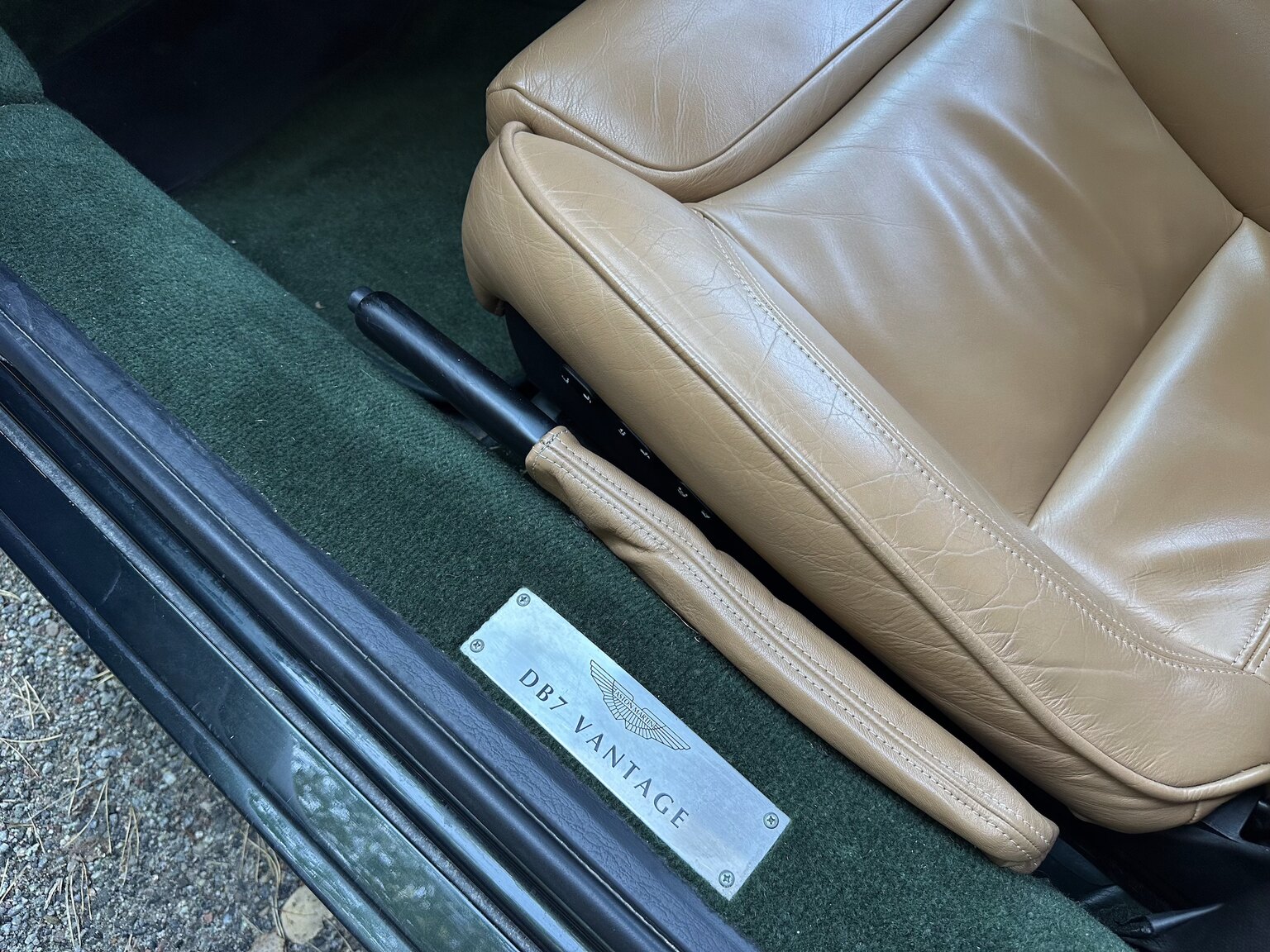 Interior image of 2003 Aston Martin DB7