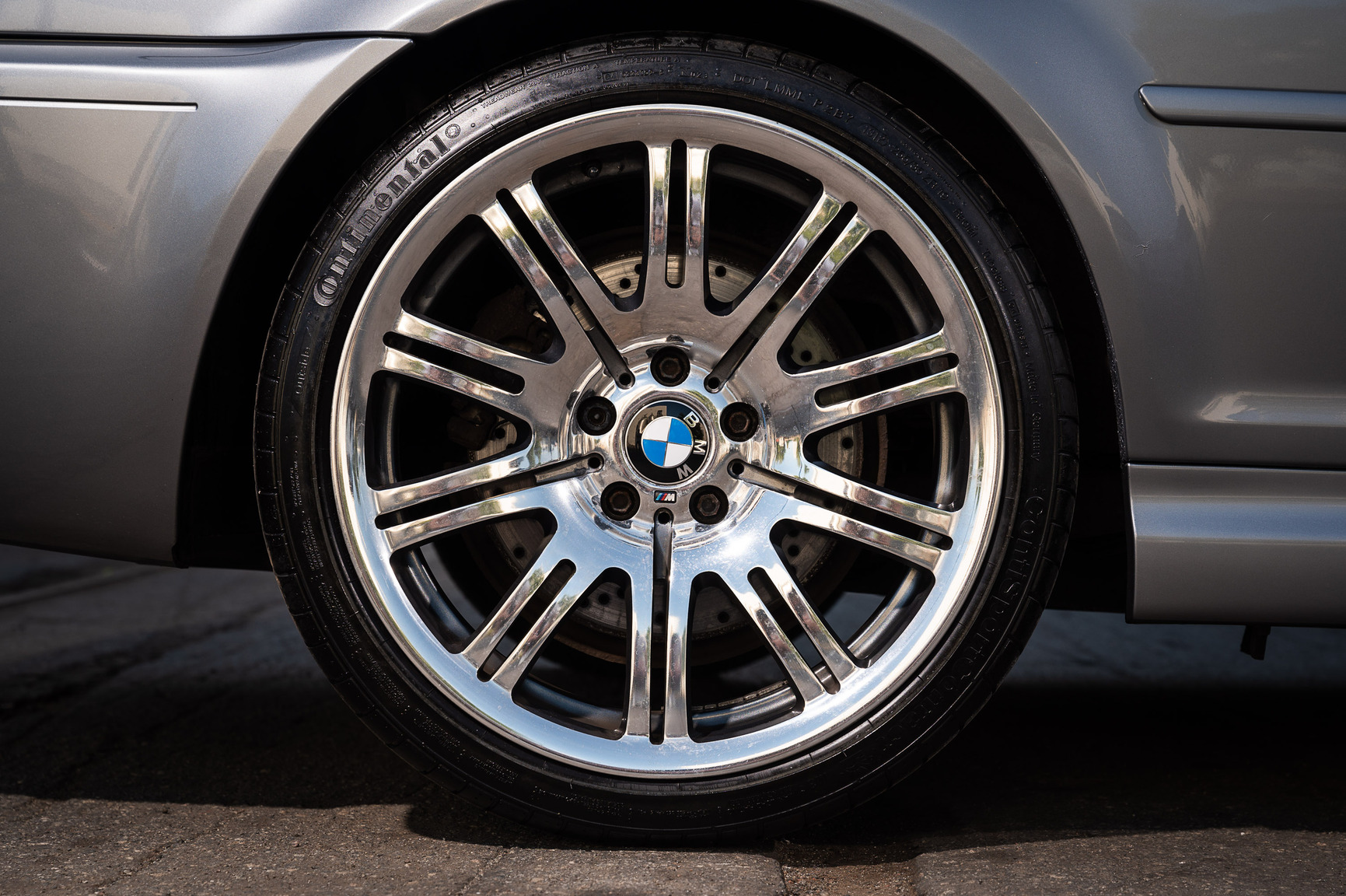 Exterior image of 2005 BMW M3 E46 manuell (66)