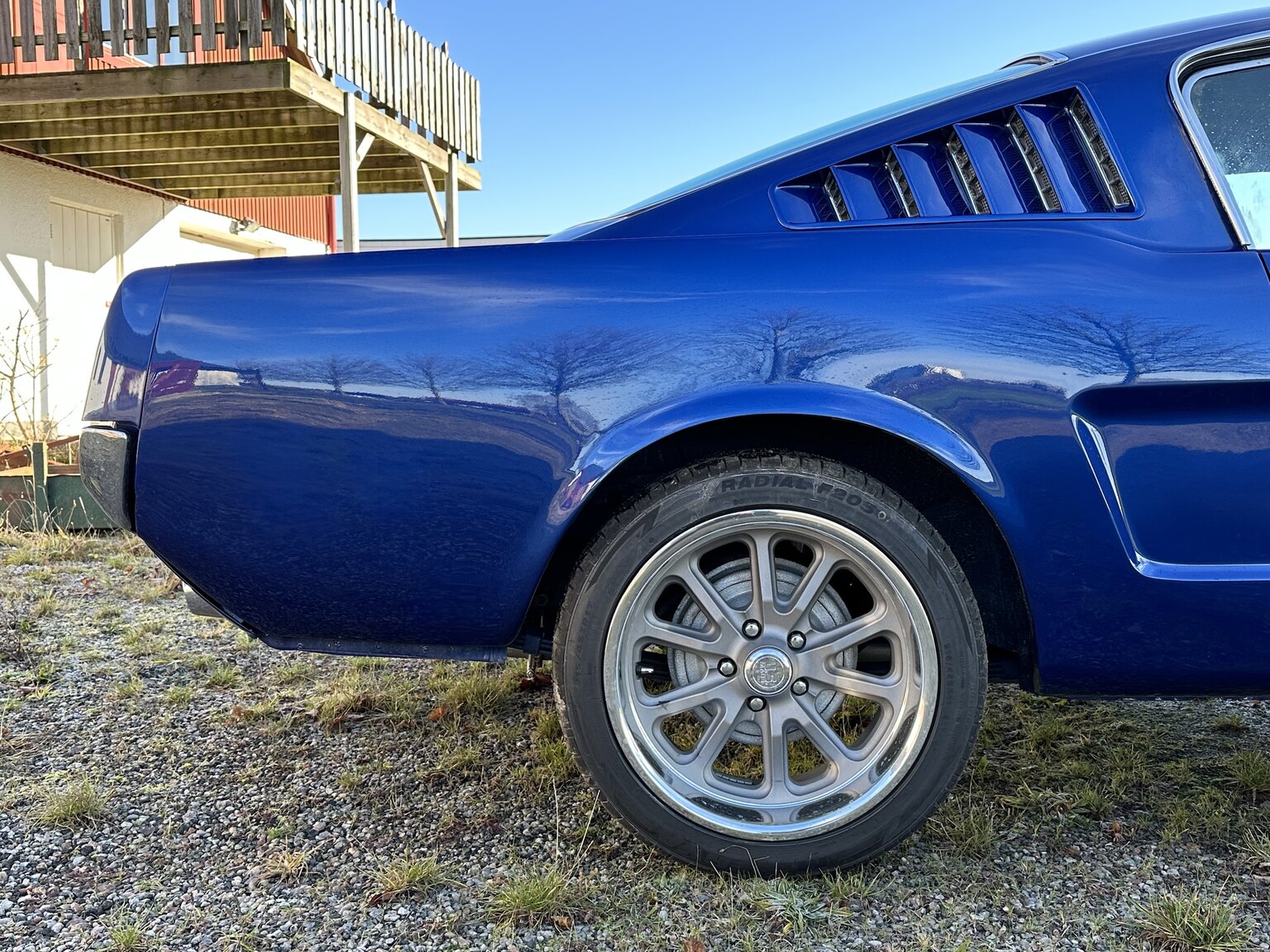 Aussenfoto 1965 Ford Mustang Fastback 351W (41)