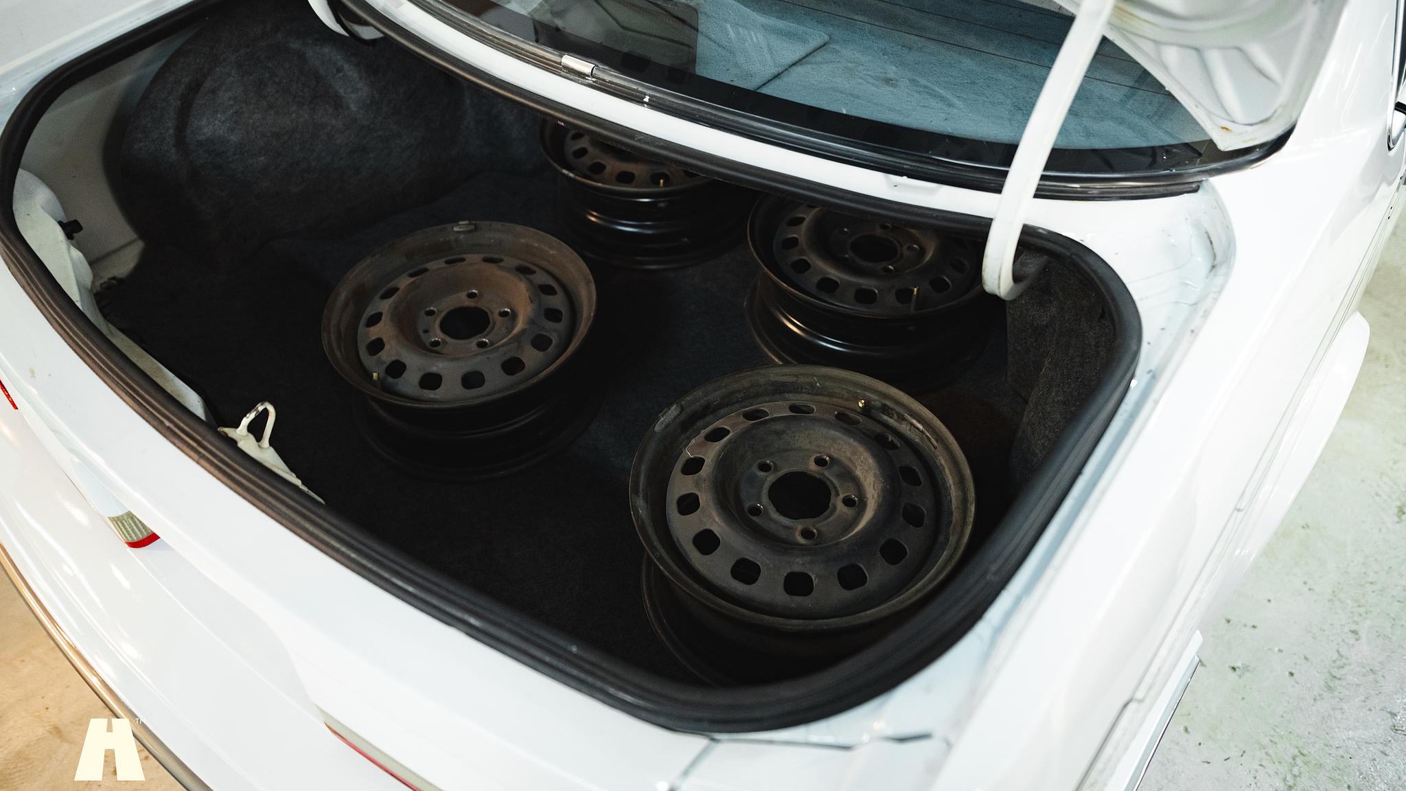 Interior image of 1994 Oldsmobile Cutlass Ciera Sedan 3.1 (117)