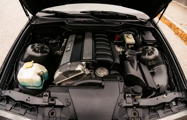 1992 BMW 320i Sedan – Mekanik