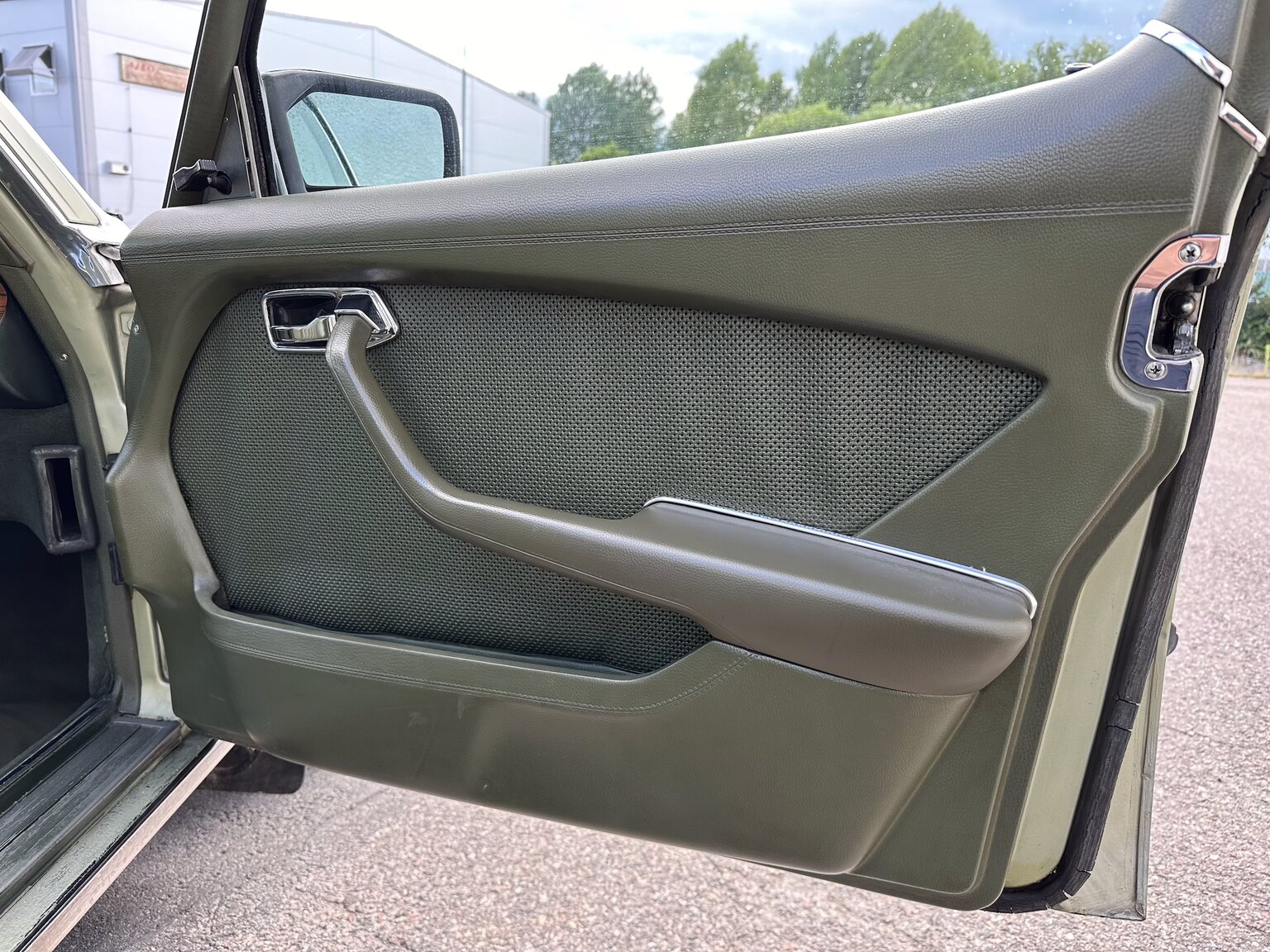 Interiörbild 1975 Mercedes Benz 450 SEL (43)