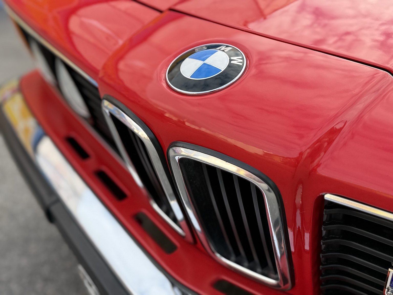 Exteriörbild på 1984 BMW 635CSi