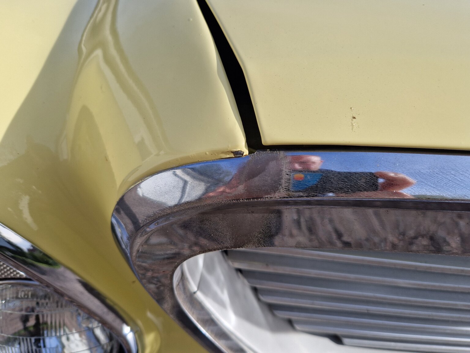 Exteriörbild på 1961 Chrysler Windsor Coupé