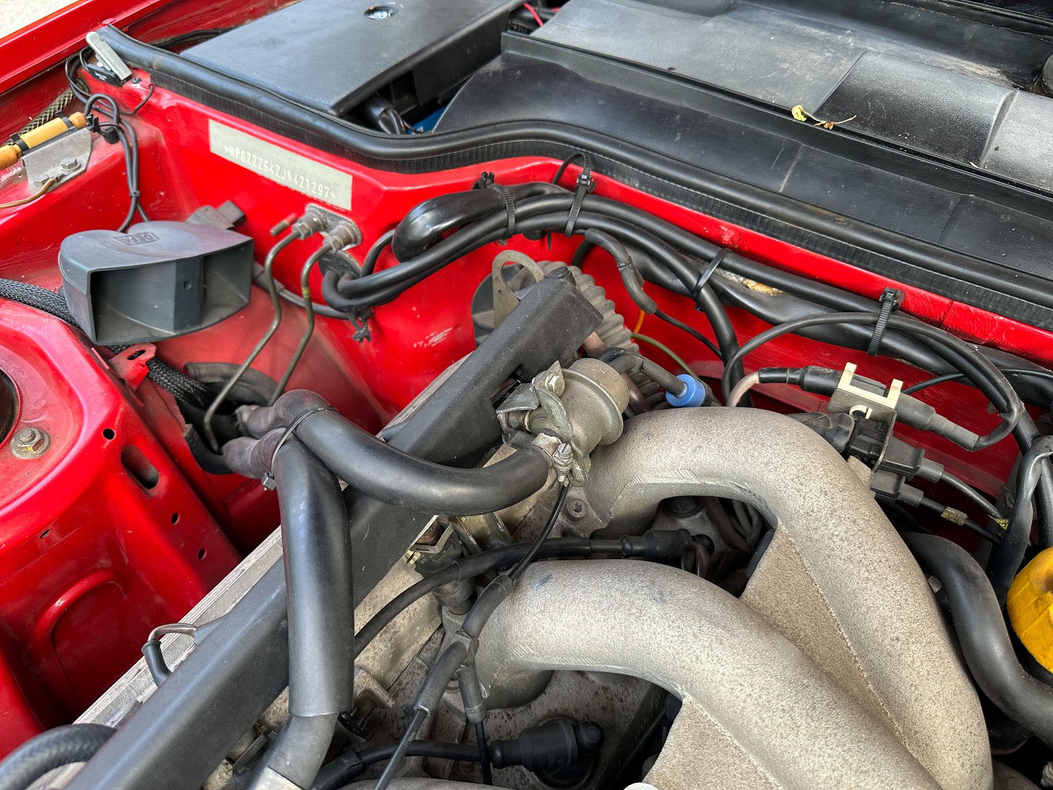 Image of 1988 Porsche 944 mechanics